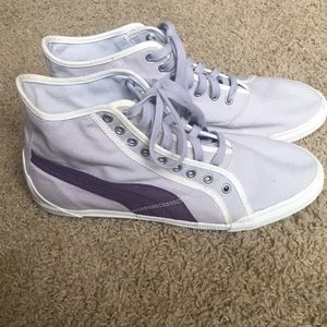 Women's Purple Puma High-Top Sneakers (size 10)
